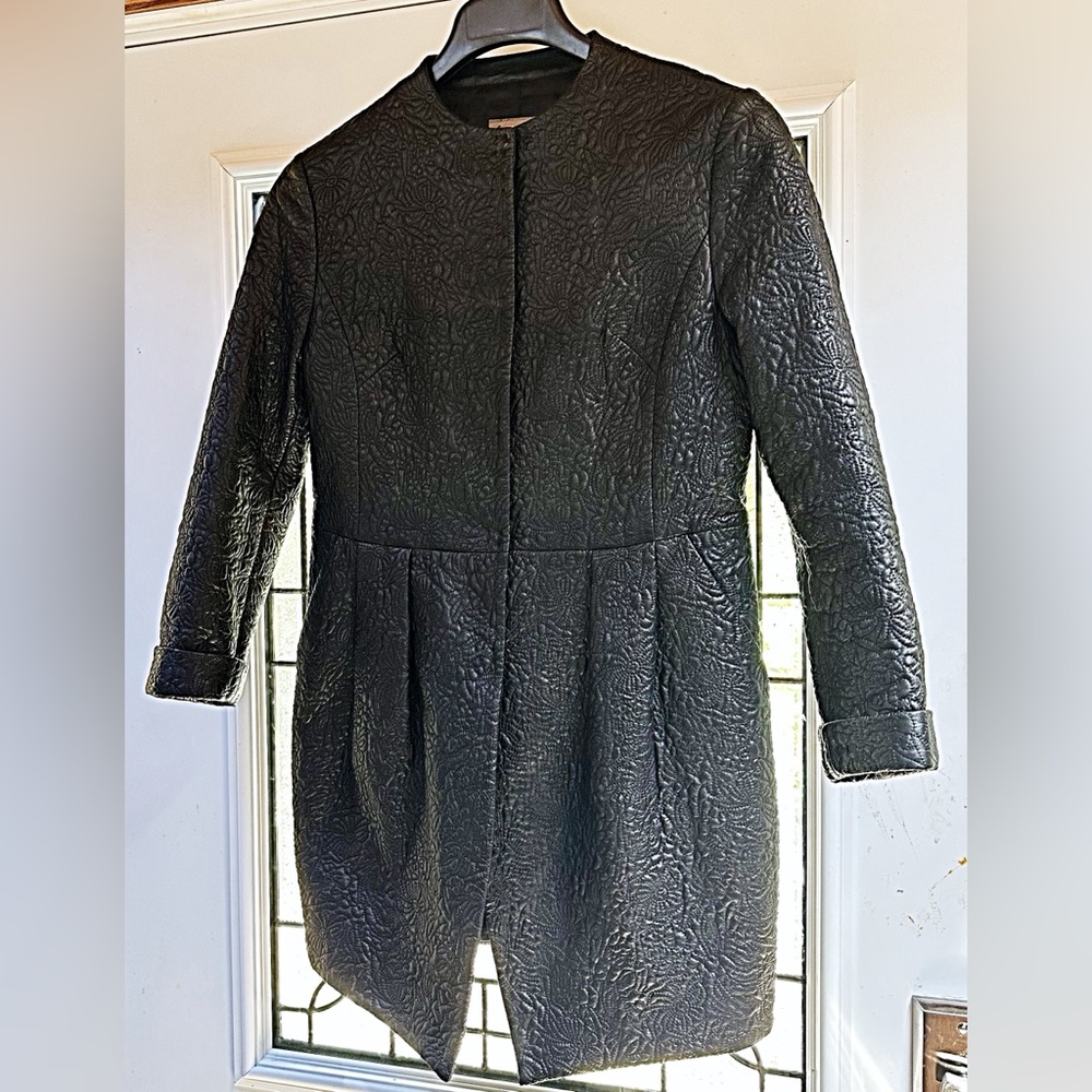 Elegant Textured Black Trench Coat with hidden snap buttons